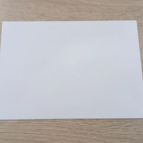 Fehér postai boríték